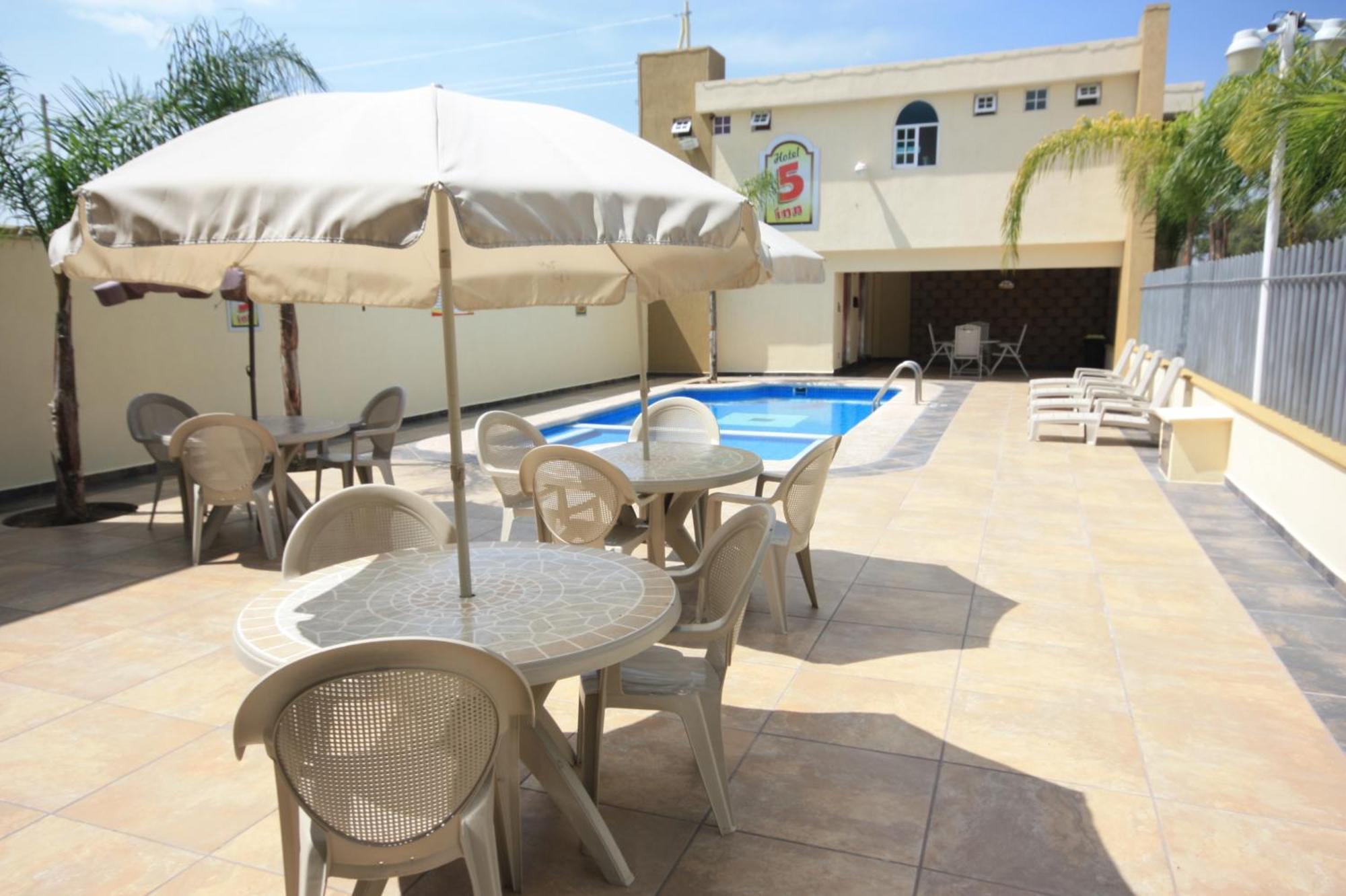 Hotel 5 Inn Silao Luaran gambar