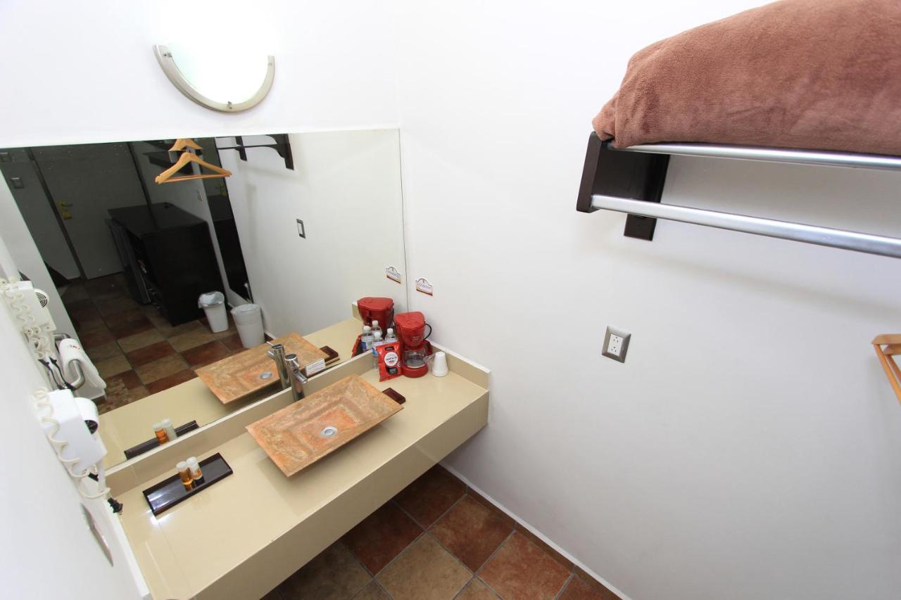 Hotel 5 Inn Silao Luaran gambar