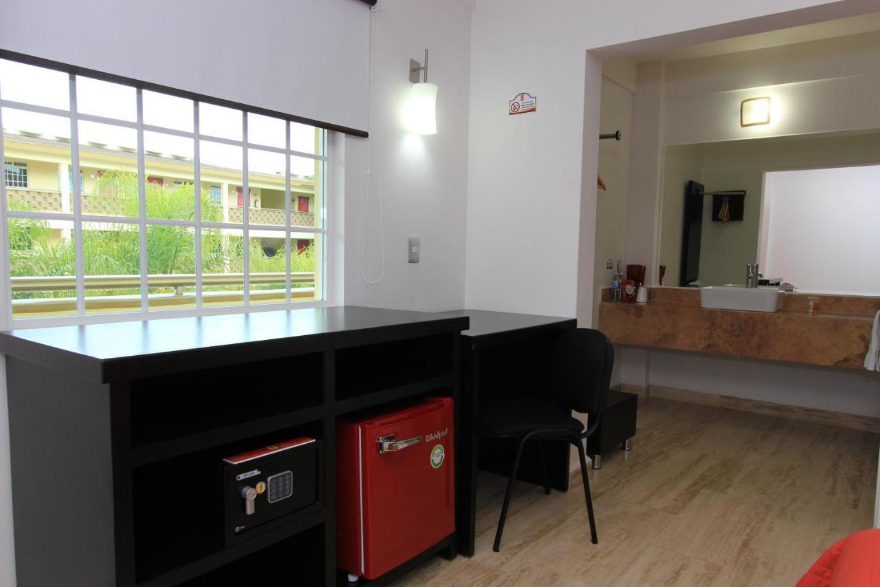 Hotel 5 Inn Silao Luaran gambar